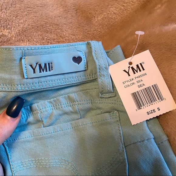 YMI WannaBettaButt Hyper Twill Skinny Pant - Sea - Picture 6 of 8